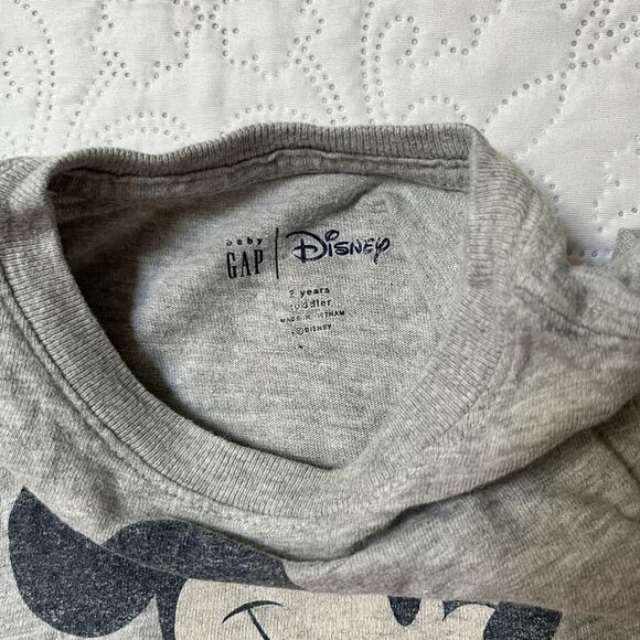 Gap + Disney Mickey Mouse Tee Size 2T - Picture 5 of 5